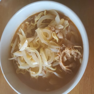 牛肉と玉ねぎのケチャップラーメン